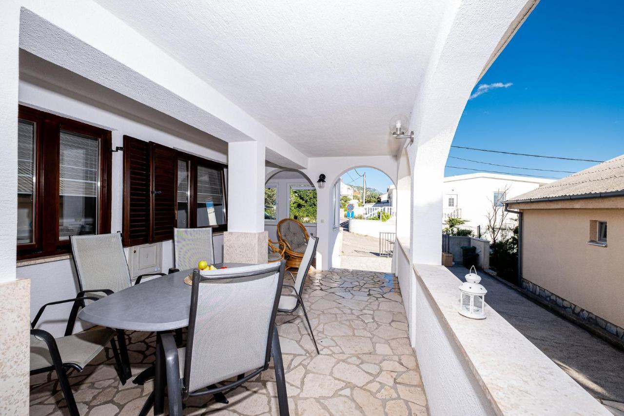 House Petra On The Beach-Sea Цесариця Екстер'єр фото